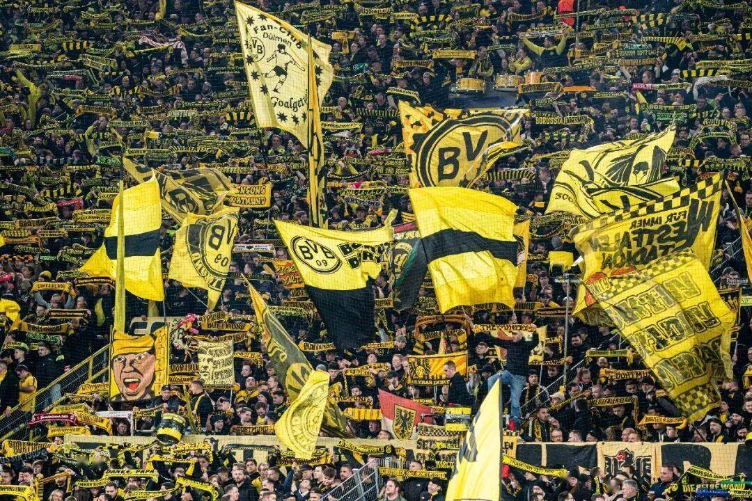 德甲 | 0.3人的差距：多特蒙德“黄墙”为何被欧足联贴上不合格标签？